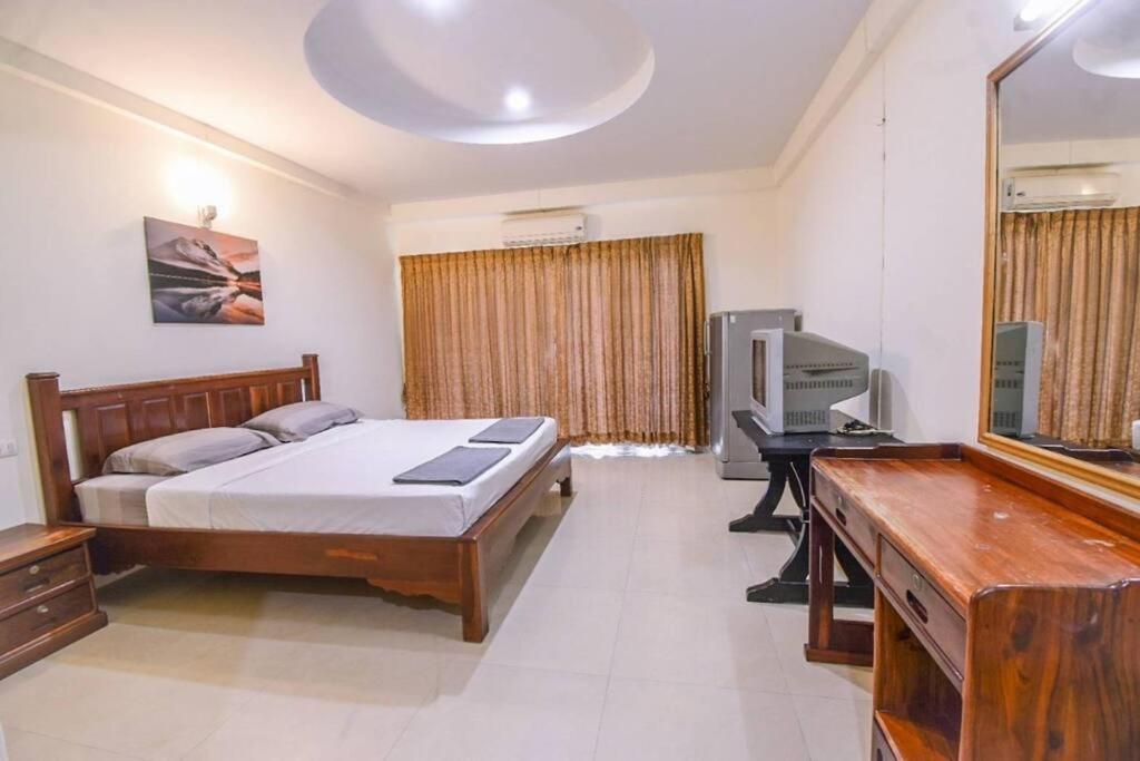 We Residence Pattaya Exterior photo