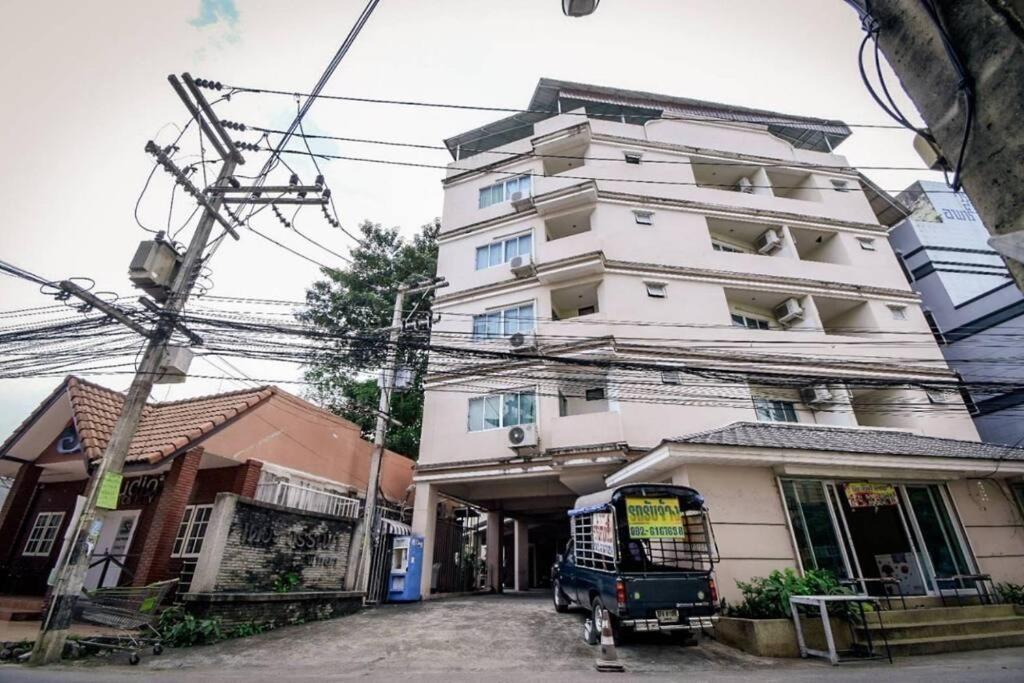 We Residence Pattaya Exterior photo