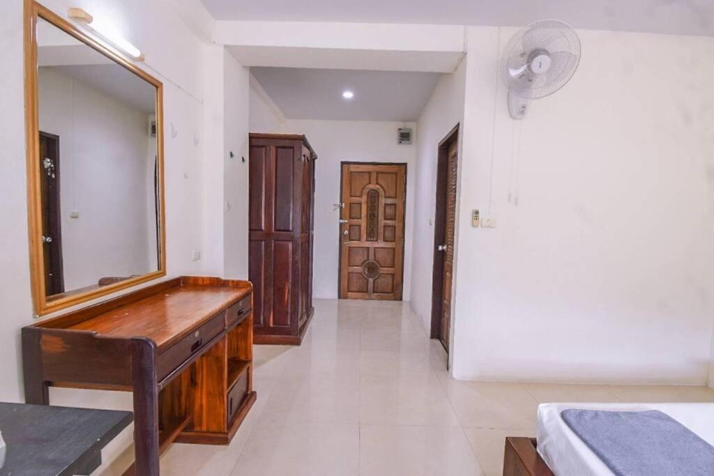 We Residence Pattaya Exterior photo